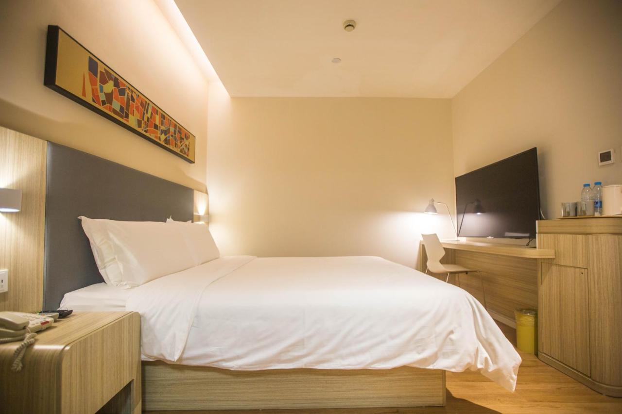 Hanting Premium Hotel Shanghai Plaza 66 Екстериор снимка