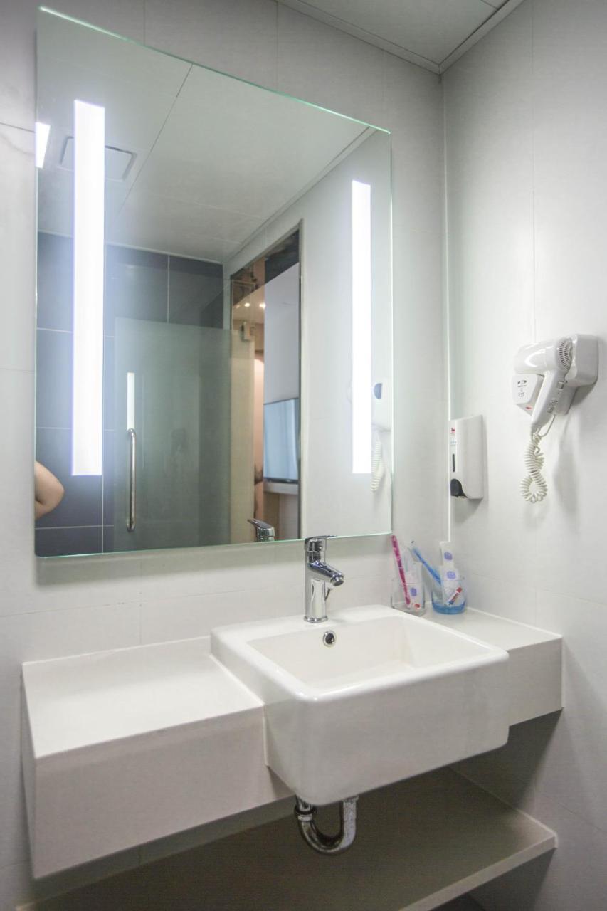 Hanting Premium Hotel Shanghai Plaza 66 Екстериор снимка