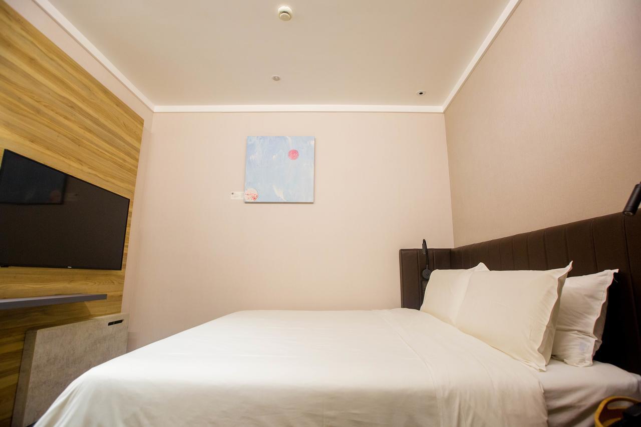 Hanting Premium Hotel Shanghai Plaza 66 Екстериор снимка